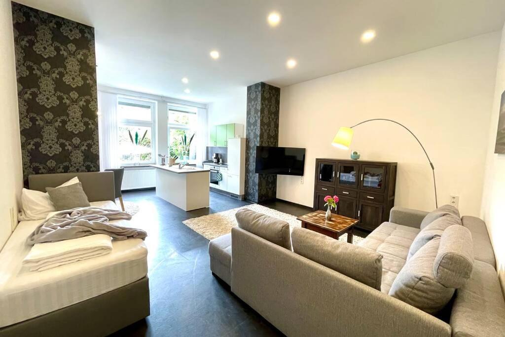 Villa Einhorn: Altstadt Loft Mit Privater Terrasse Goslar Ngoại thất bức ảnh